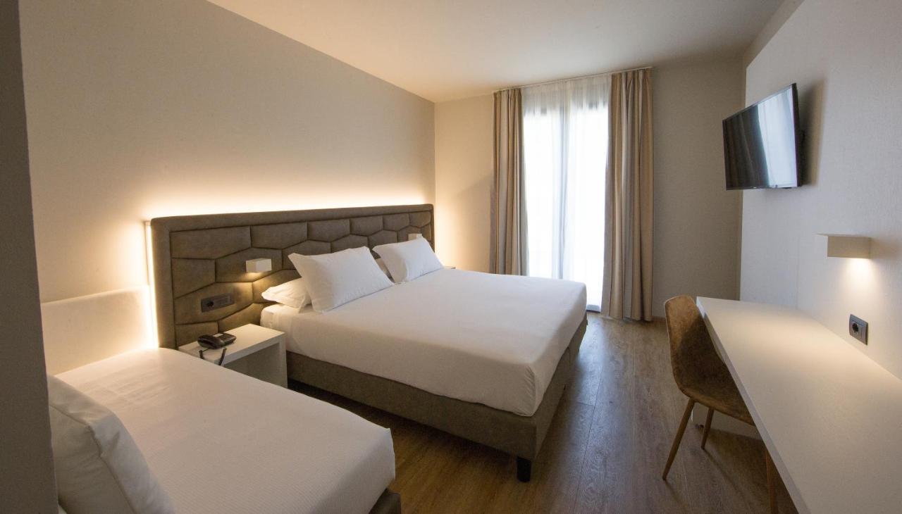 San Martino Hotel Wellness ริปาร์เบลลา ภายนอก รูปภาพ